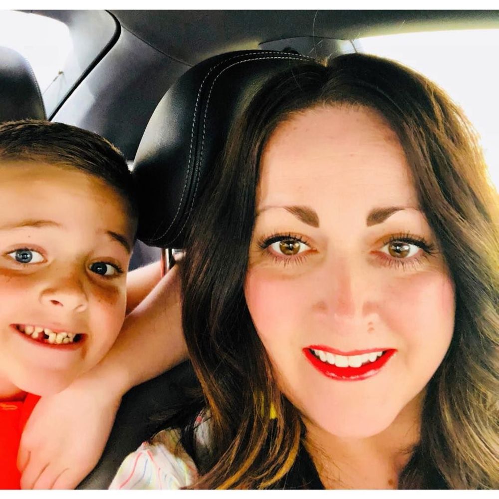 Meet your Posher, Jennifer